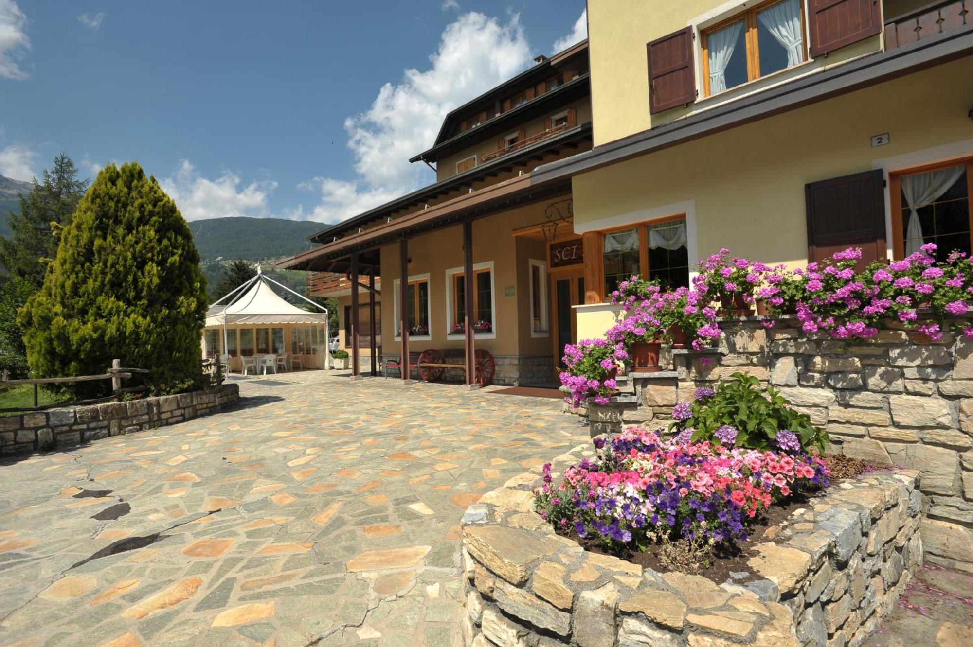 Residence Sci Sport Bormio Kültér fotó