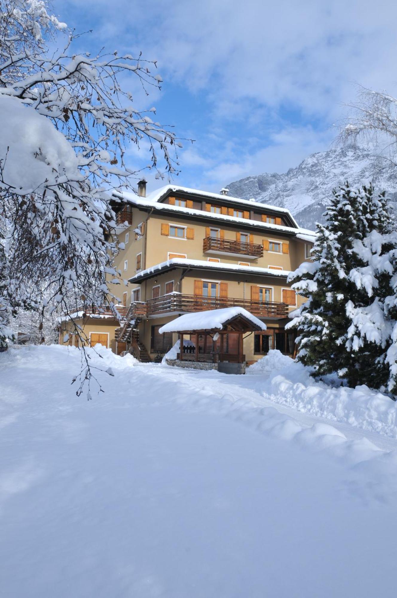 Residence Sci Sport Bormio Kültér fotó